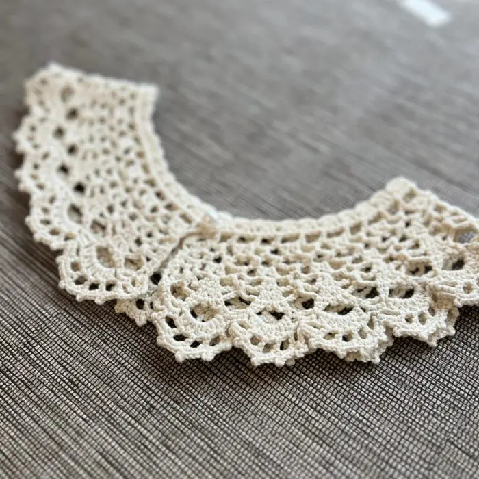 Ręcznie robiony bawełniany kołnierzyk "Emilia" - obrazek 3