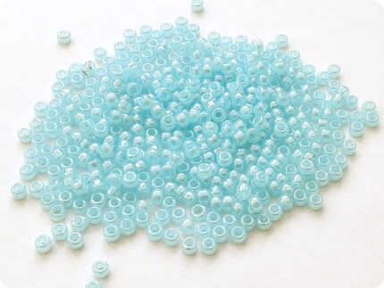 KORALIKI TOHO 8/0 CEYLON aqua (143) 10 g