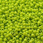 KORALIKI TOHO 11/0 OPAQUE sour apple (44) 10g