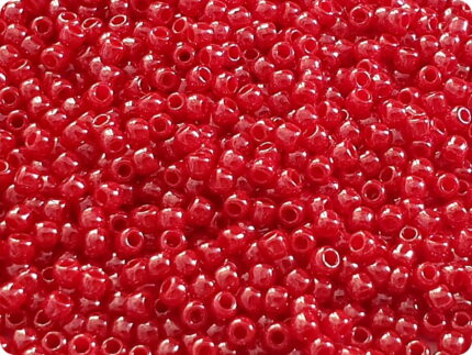 KORALIKI TOHO 11/0 OPAQUE lustered  cherry (125) 10g