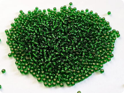 KORALIKI TOHO 11/0 SILVER LINED grass green (27B)