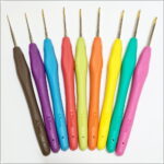 Zestaw kolorowych SZYDEŁEK z gumową rączką 0,5-2,5 mm