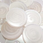 GUZIKI na stopce 30mm (GU72) 1szt