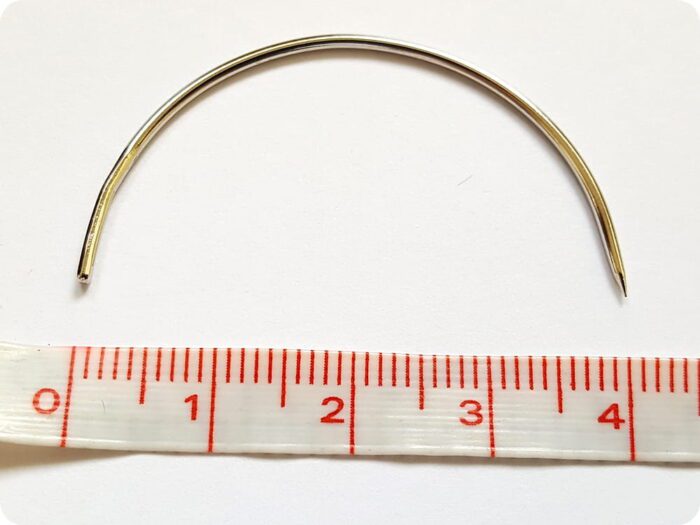 ZESTAW IGIEŁ TAPICERSKICH PÓŁOKRĄGŁYCH WYGIĘTYCH - 5 SZTUK