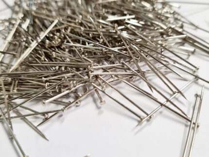 Bardzo ostre szpilki krawieckie 26mm