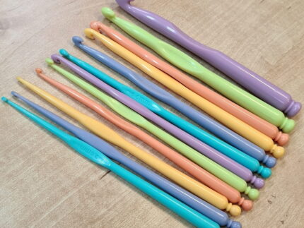 Zestaw SZYDEŁEK plastikowych 2-10mm